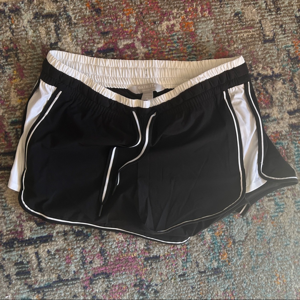 Athleta Monochrome Colorblocked Shorts